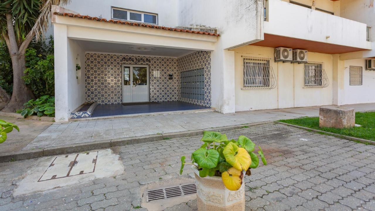 Comfort 1Bdr Apartment W/Pool By Lovelystay Portimão Exterior foto
